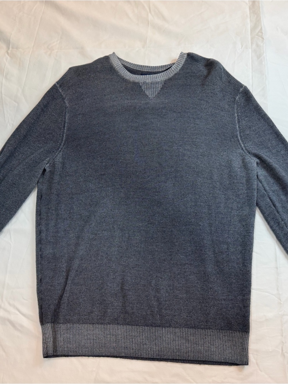 johnnie-O Men's Crewneck Sweater in Charcoal Gray